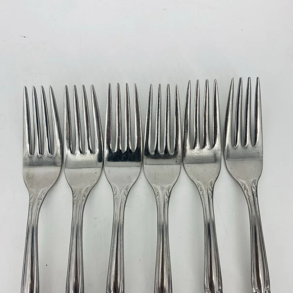 6 WM Rogers Sons Royal Manor Stainless Dinner Forks Ornate Vintage Flatwear Set